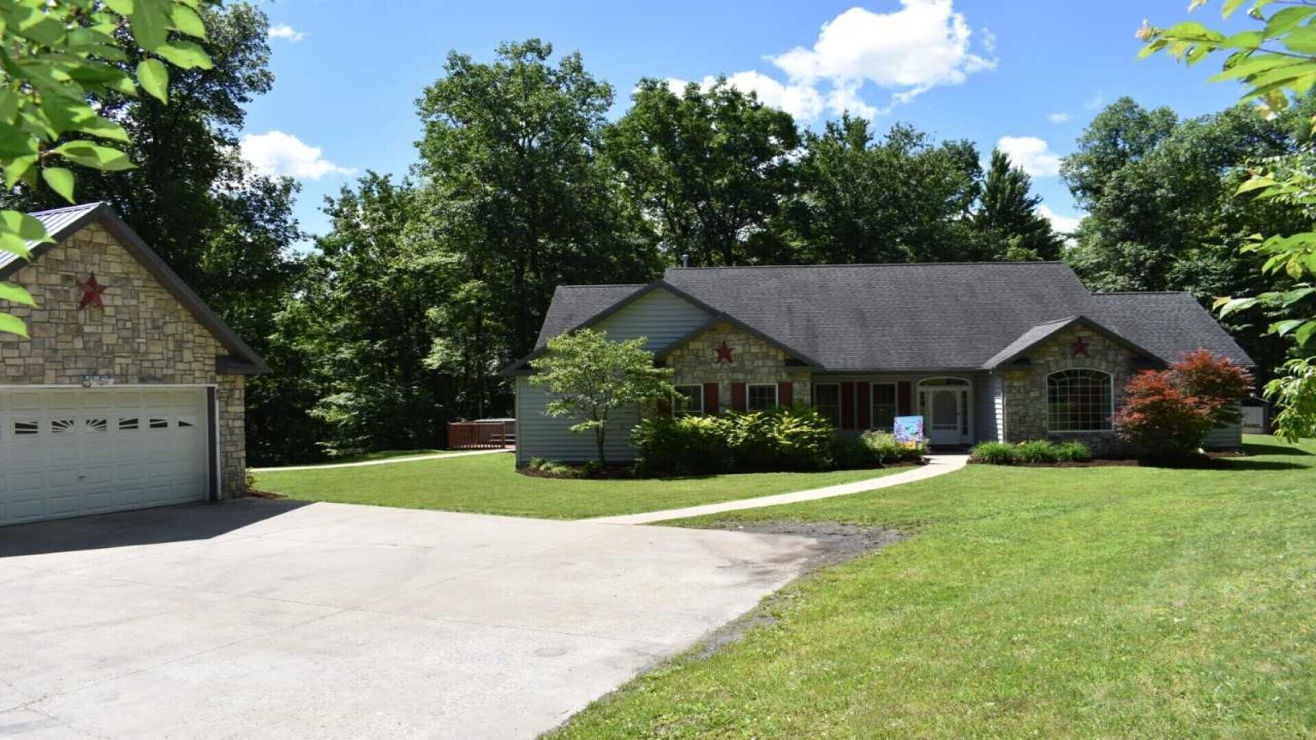 Beautiful mountain getaway near Penn State University!