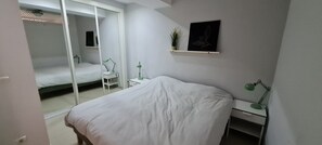 2 bedrooms, iron/ironing board, free WiFi, bed sheets - Three room apartment in the center of Torremolinos (Torremolinos)