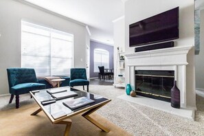 TV, Netflix, streaming services
