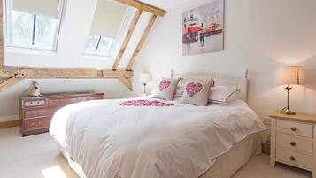 3 bedrooms, free WiFi, bed sheets