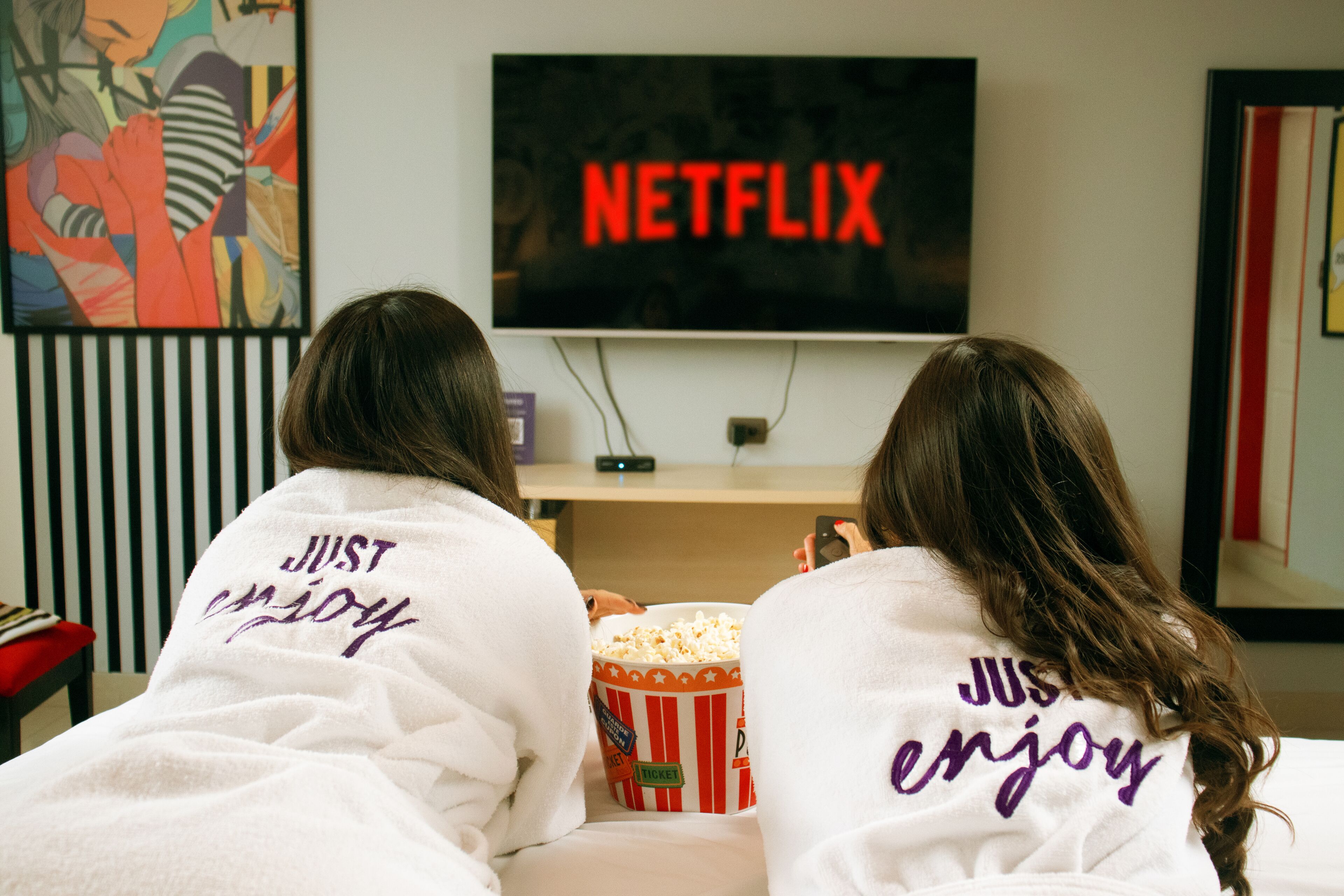 Free minibar, in-room safe, desk, soundproofing