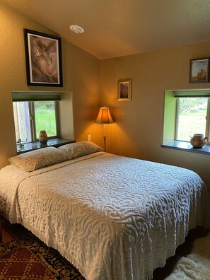 2 camere, una scrivania, Wi-Fi gratuito, lenzuola