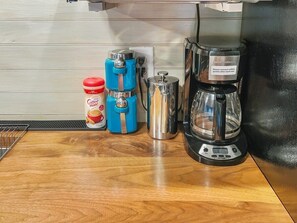 Coffee and/or coffee maker - Island Hideout (Charleston)