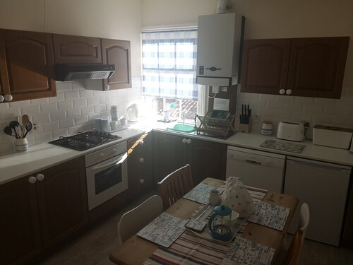 Maisonnette 2 chambres avec vue magnifique sur l'abbaye et la mer