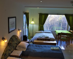 Superior Suite, Balcony (Blanca) | Extra beds