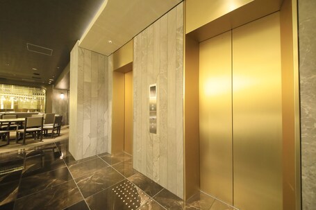 Quintessa Hotel Tokyo Ginza - Image 18