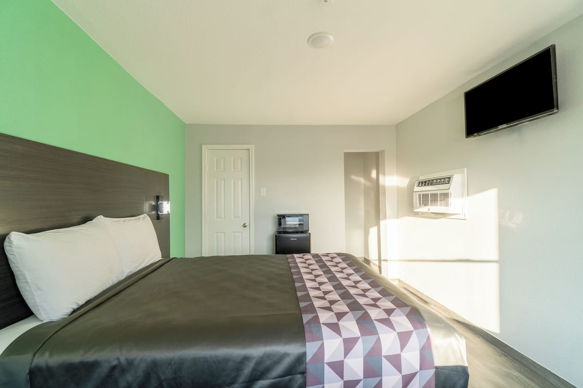 Wifi gratis y ropa de cama 