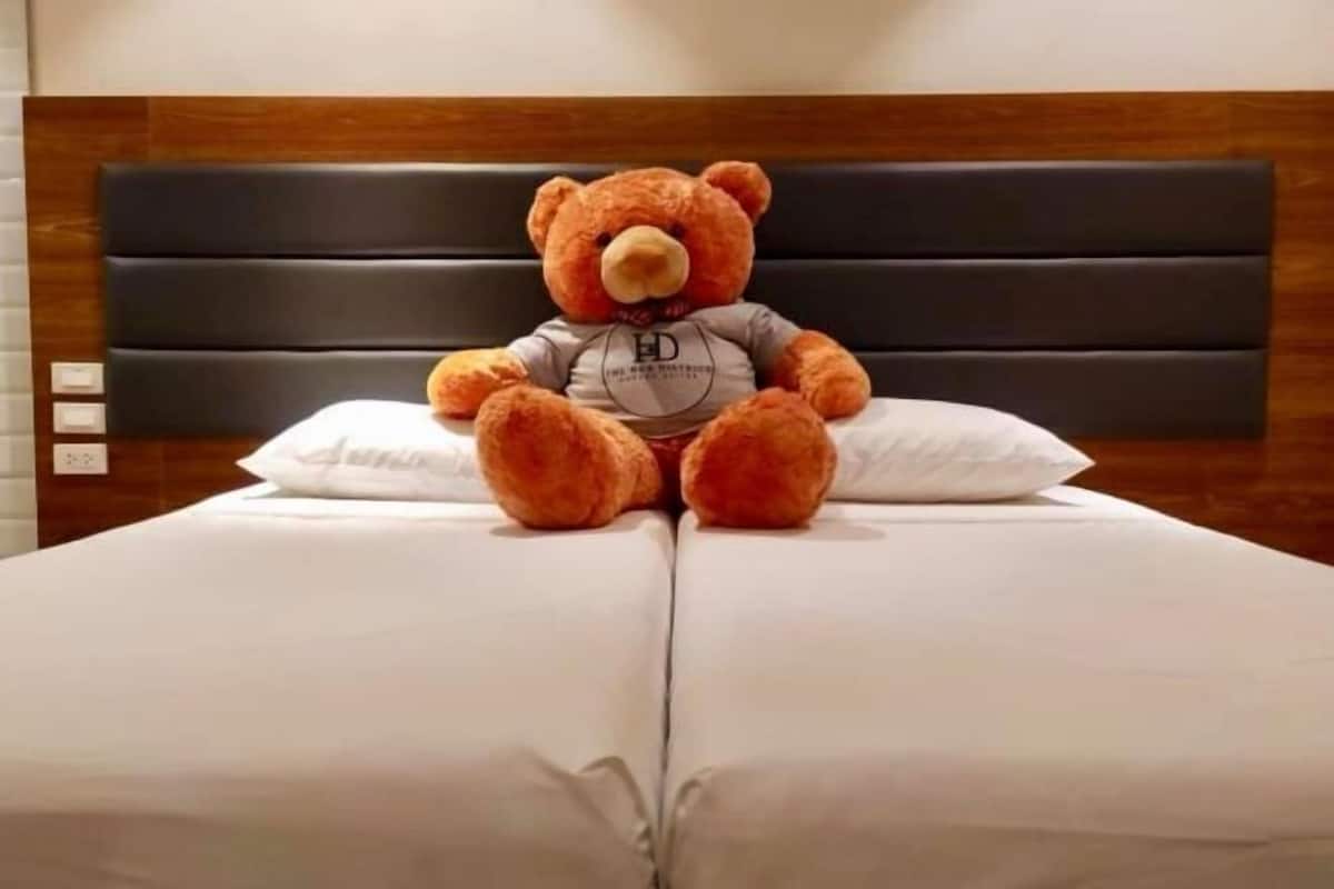 Matelas mémoire de forme, Wi-Fi gratuit, draps fournis