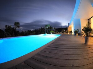 Outdoor pool - Blue Suites Hanamuro on the beach (Zamami)