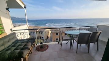 Apartment, 1 Bedroom, Sea View | Terrace/patio