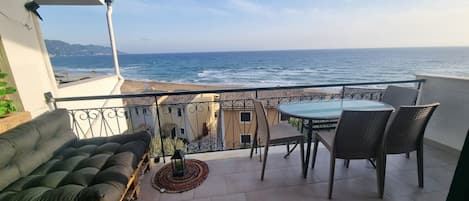 Apartment, 1 Bedroom, Sea View | Terrace/patio