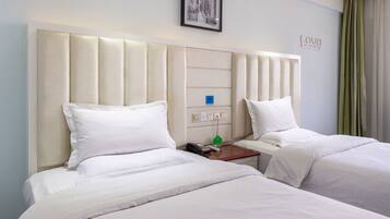 Comfort Twin Room (Mainland Chinese Citizen Only) | Blackout drapes, free WiFi, bed sheets