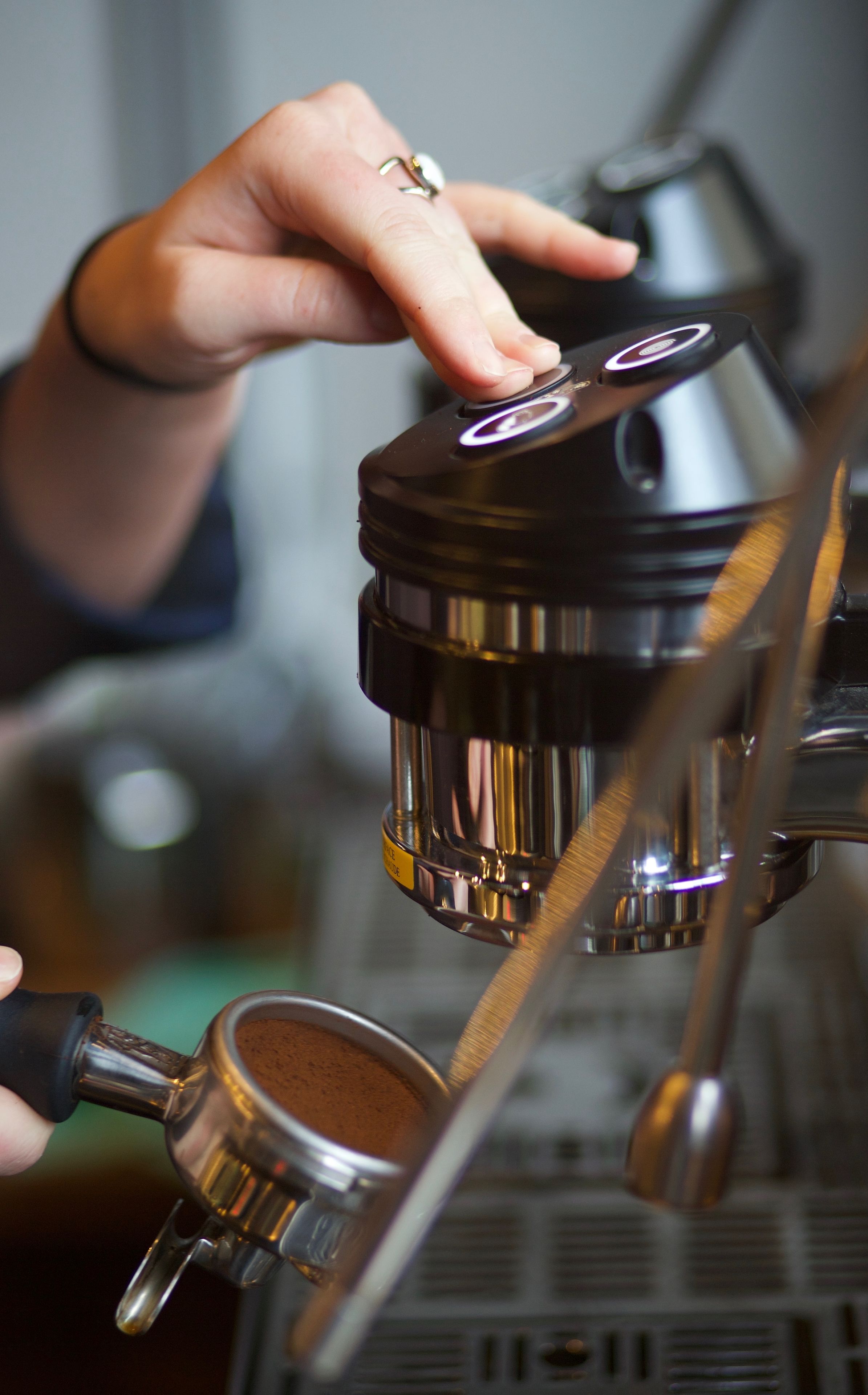 daily cooked-to-order breakfast for a fee