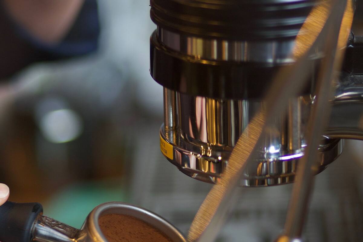 daily cooked-to-order breakfast for a fee