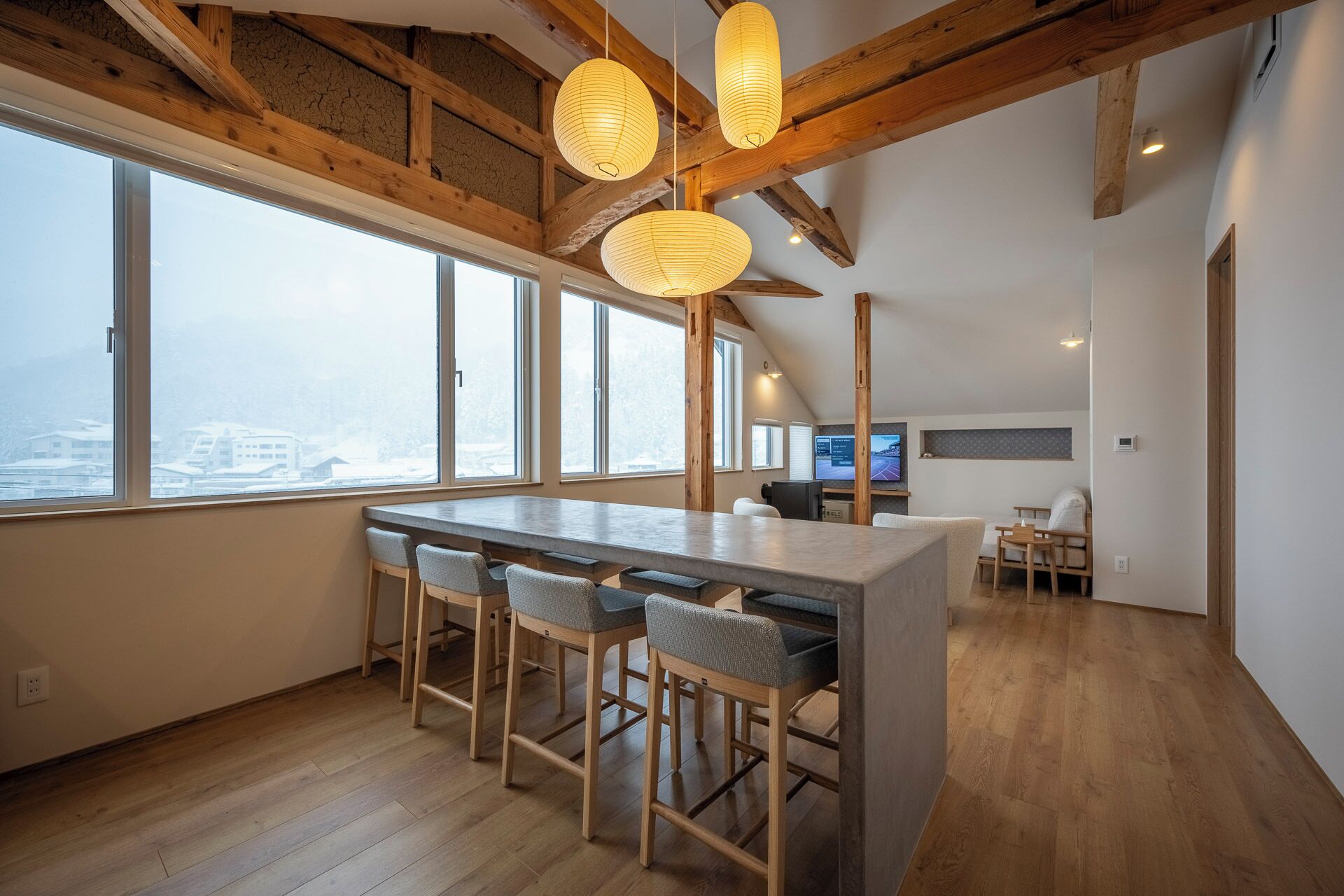 premium apartment | in-room dining