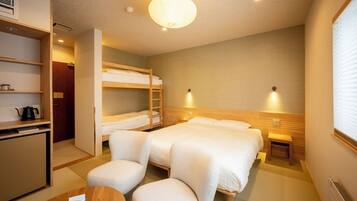 Room A, 4 People | Free WiFi, bed sheets