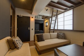Tanuki Studio Apartment L3 | Living area | Flat-screen TV, heated floors - Tanuki Luxury Apartments (Nozawaonsen)