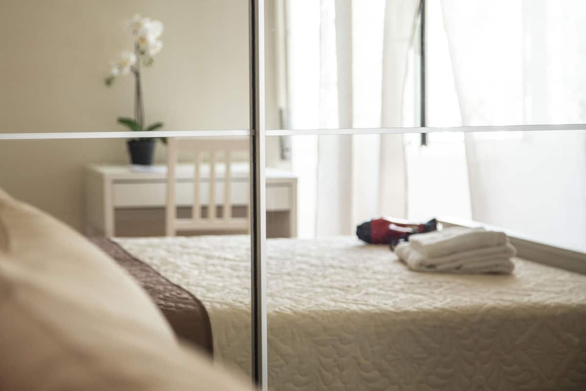 Double Room | 1 bedroom, minibar, desk, soundproofing