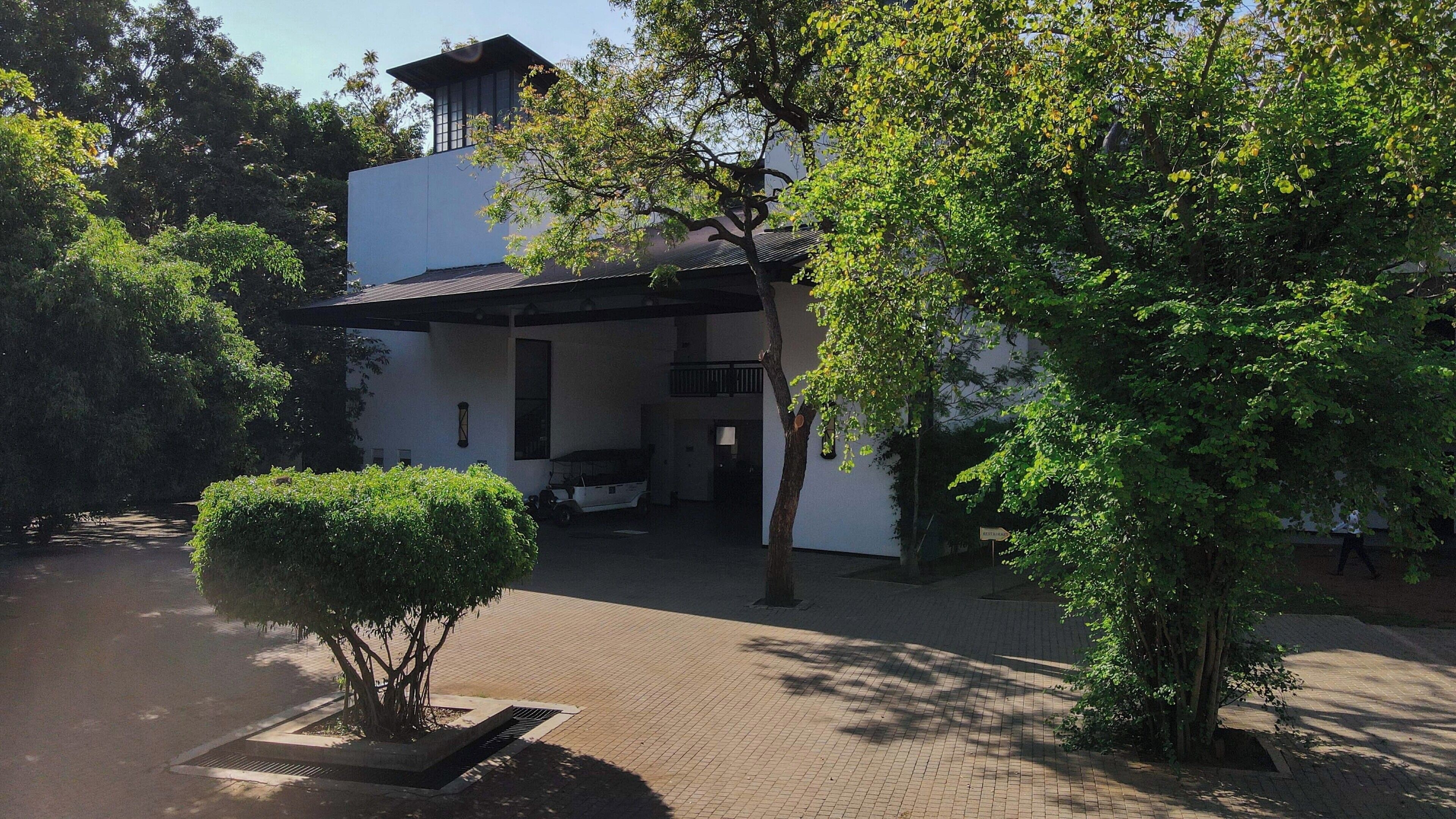 Fachada de la propiedad