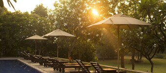 Grand Tamarind Lake