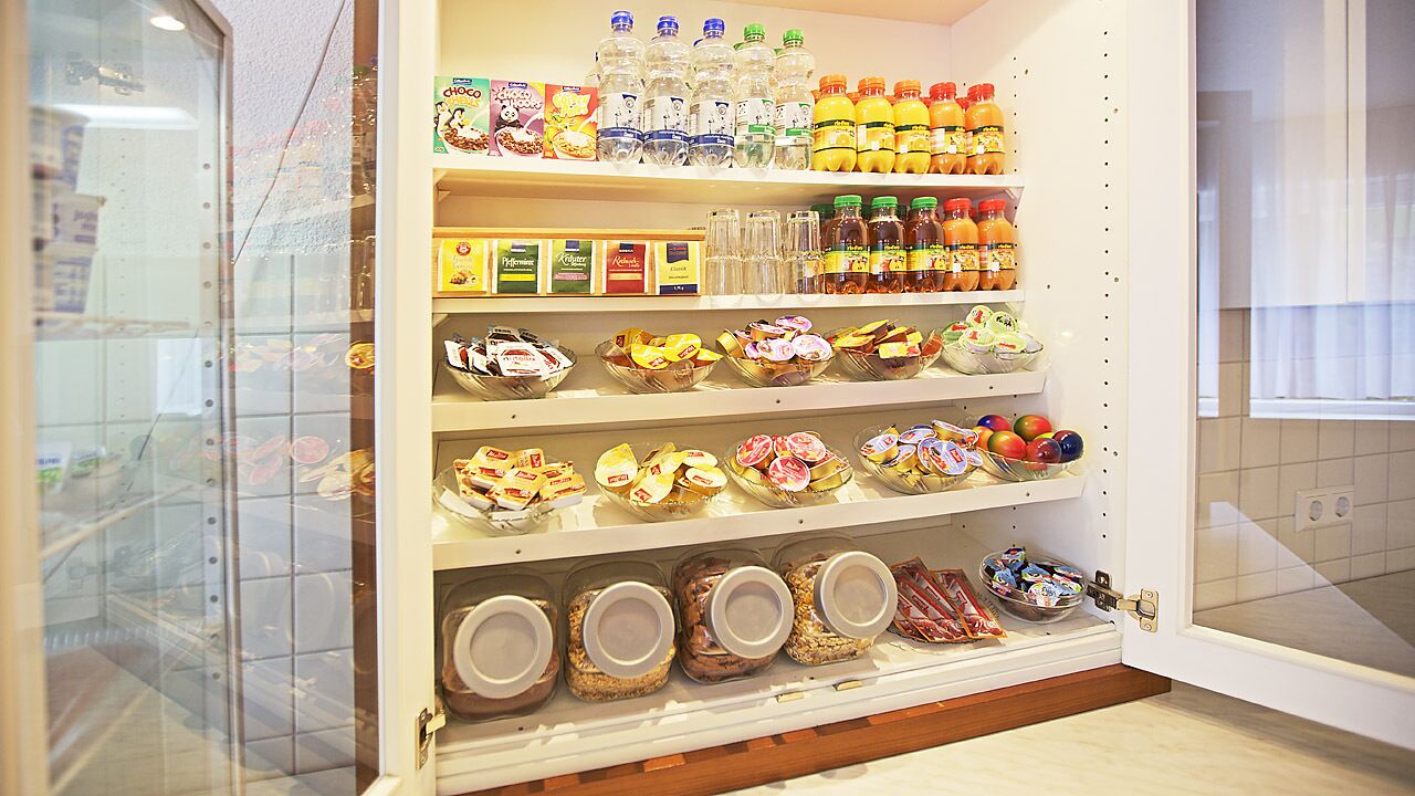 daily self-service breakfast (eur 10 per person)