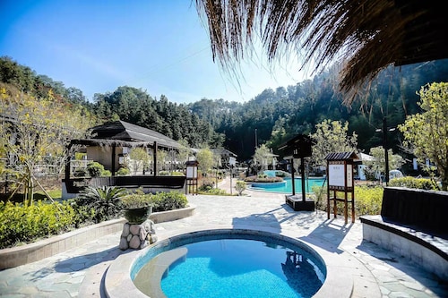 Heyuan Mels Welton Evergreen Lake Hotel