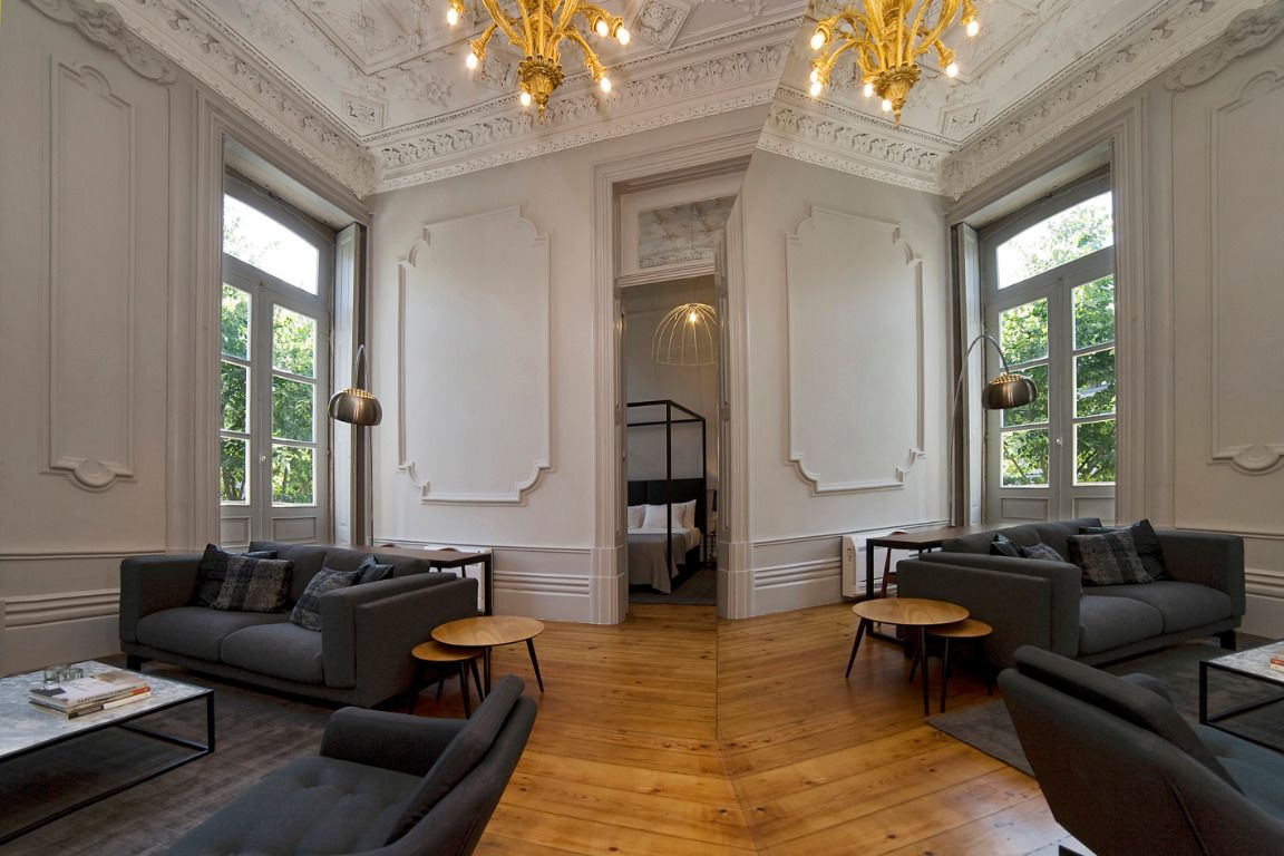 Apartament reial | Sala d'estar | Televisor de pantalla plana de 32 polzades amb canals per cable 