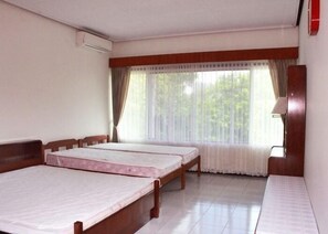 3 bedrooms - De Dago Pakar Villa by HouseinBandung (Lembang)