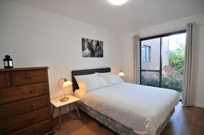 家庭單棟房屋, 4 間臥室 | 手提電腦工作空間、免費 Wi-Fi、床單