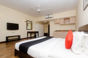 Double or Twin Room | Free WiFi