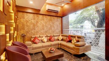 Khu tiếp khách ở sảnh