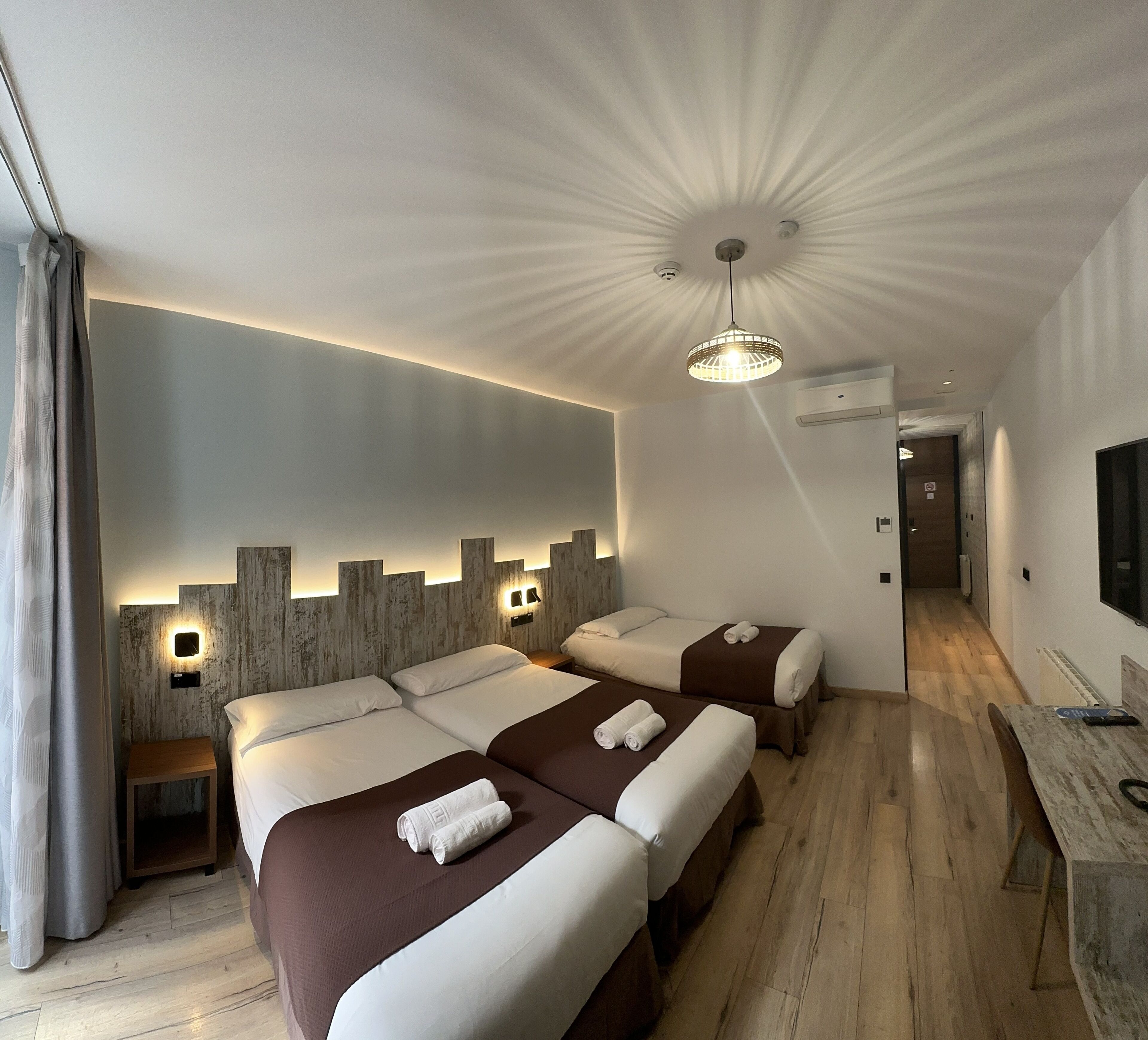 Foto - Hostal Anton Martin