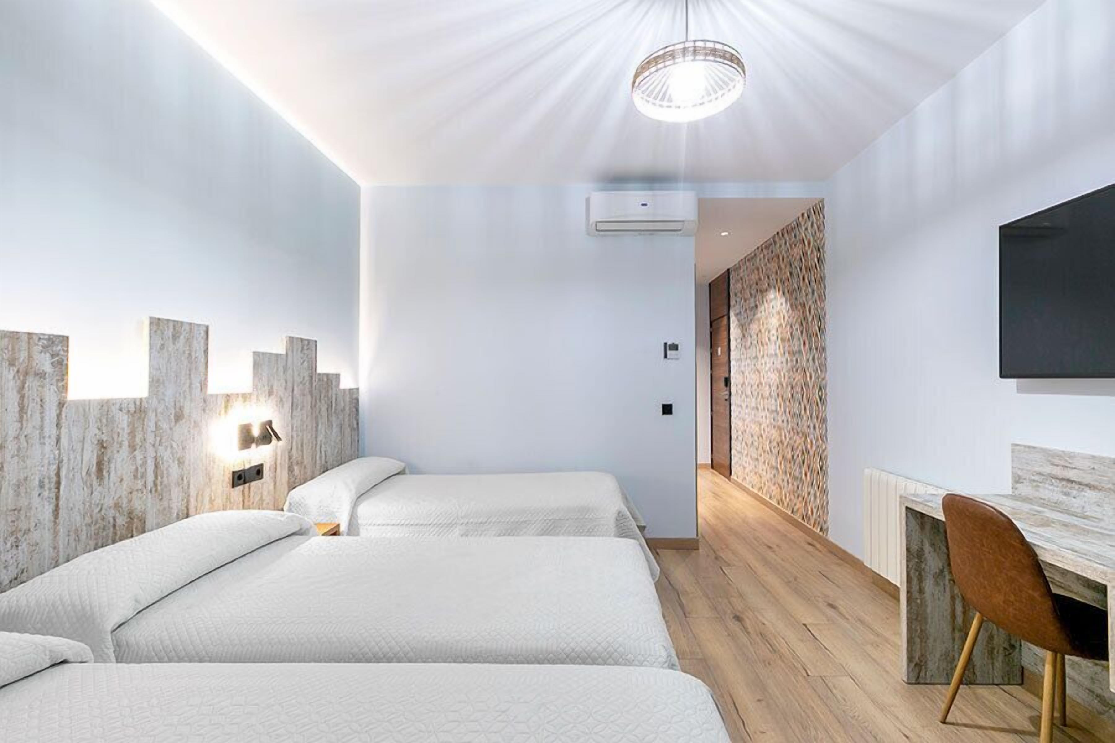 Photo - Hostal Anton Martin