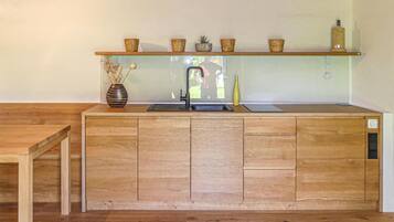 Kühlschrank, Herdplatte, Geschirrspüler