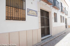 Exterior - Los patios El Carmen (Córdoba)