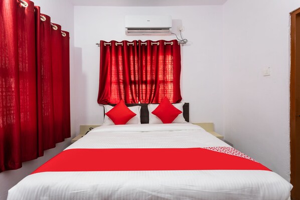 In-room safe, free WiFi