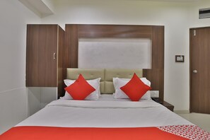 Chambre double ou avec lits jumeaux | Accès au Wi-Fi (inclus), literie fournie