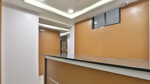 Reception - OYO 35508 Dev Palace (Ahmedabad)