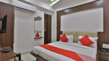 Double or Twin Room | Free WiFi, bed sheets