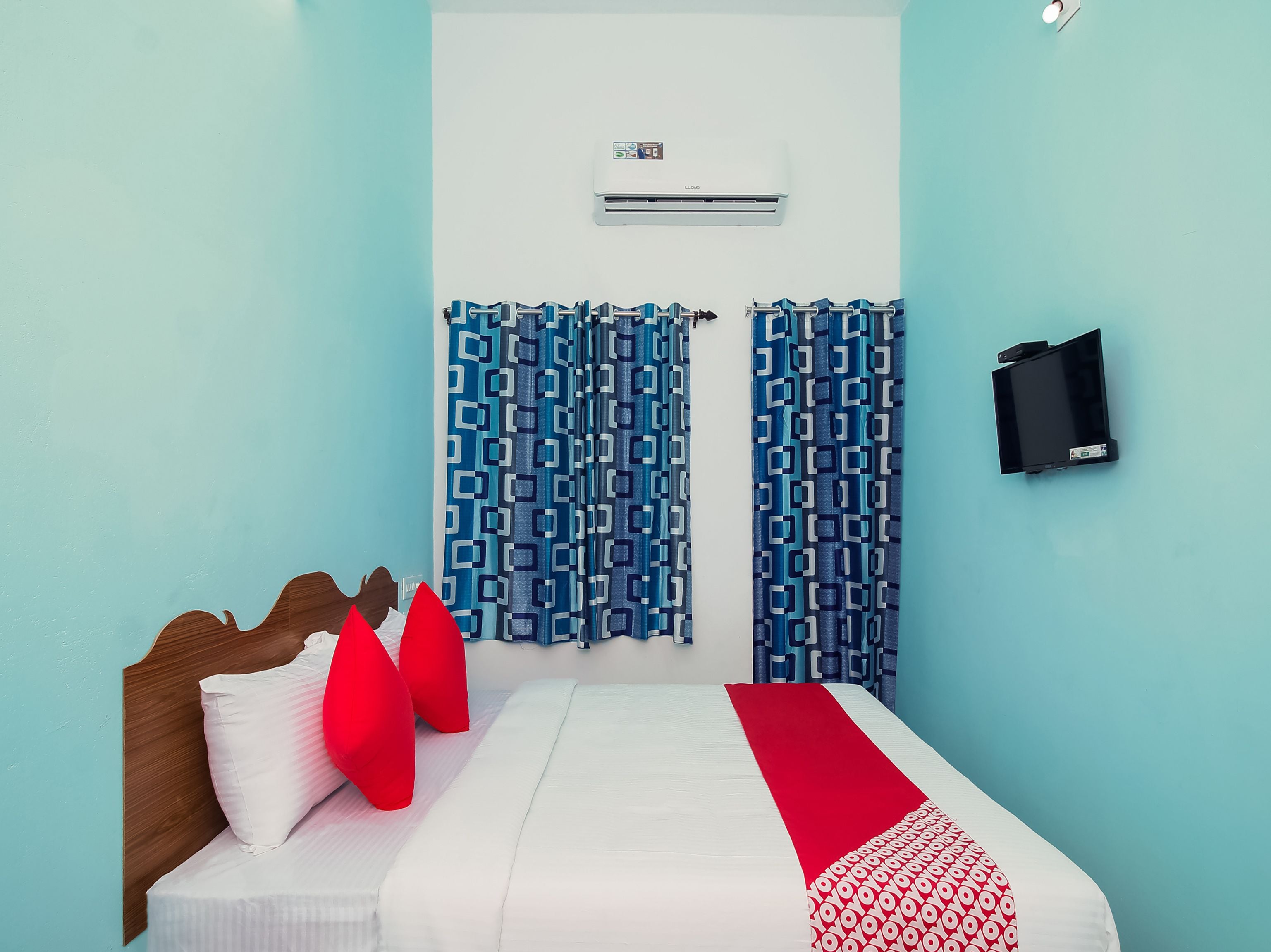 Standard Double Room | Bed sheets