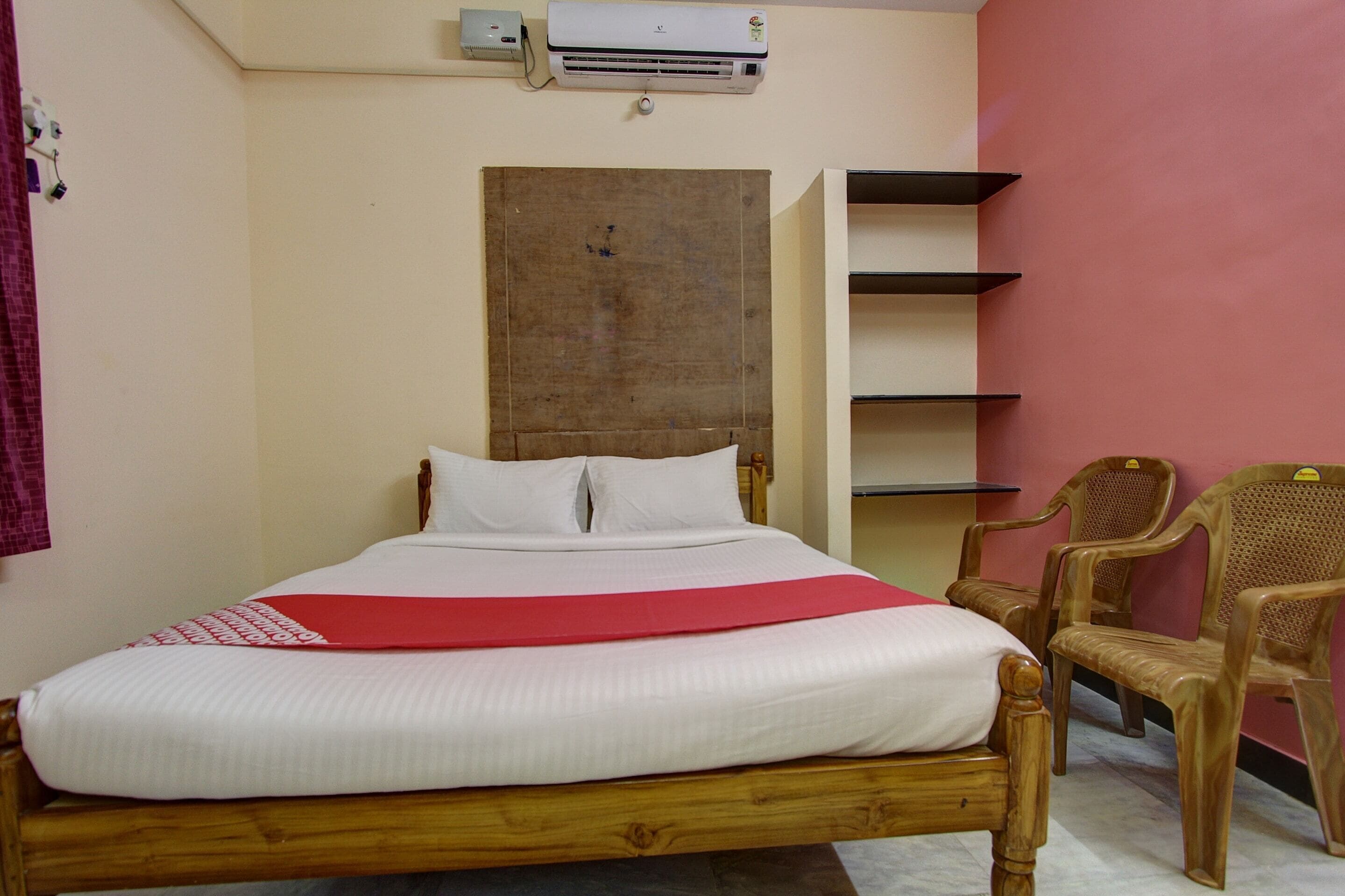 double or twin room | free wifi, bed sheets