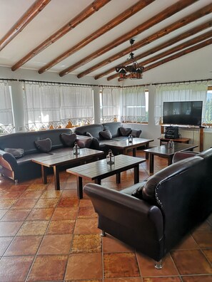 House | Living area | TV - BonDia (Rasnov)