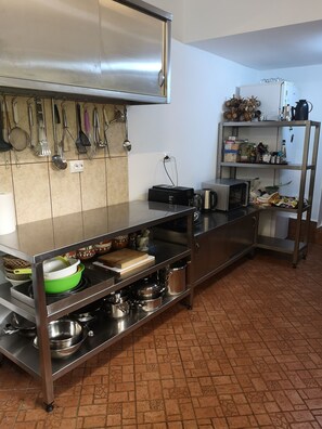 House | Private kitchen | Full-size fridge, microwave, oven, stovetop