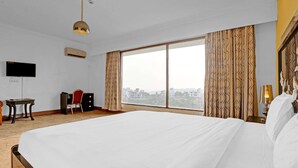 Unclassified image, 4 of 27, button - Townhouse 808 Royal Palms Shared Serviced Apartment (Mumbai)