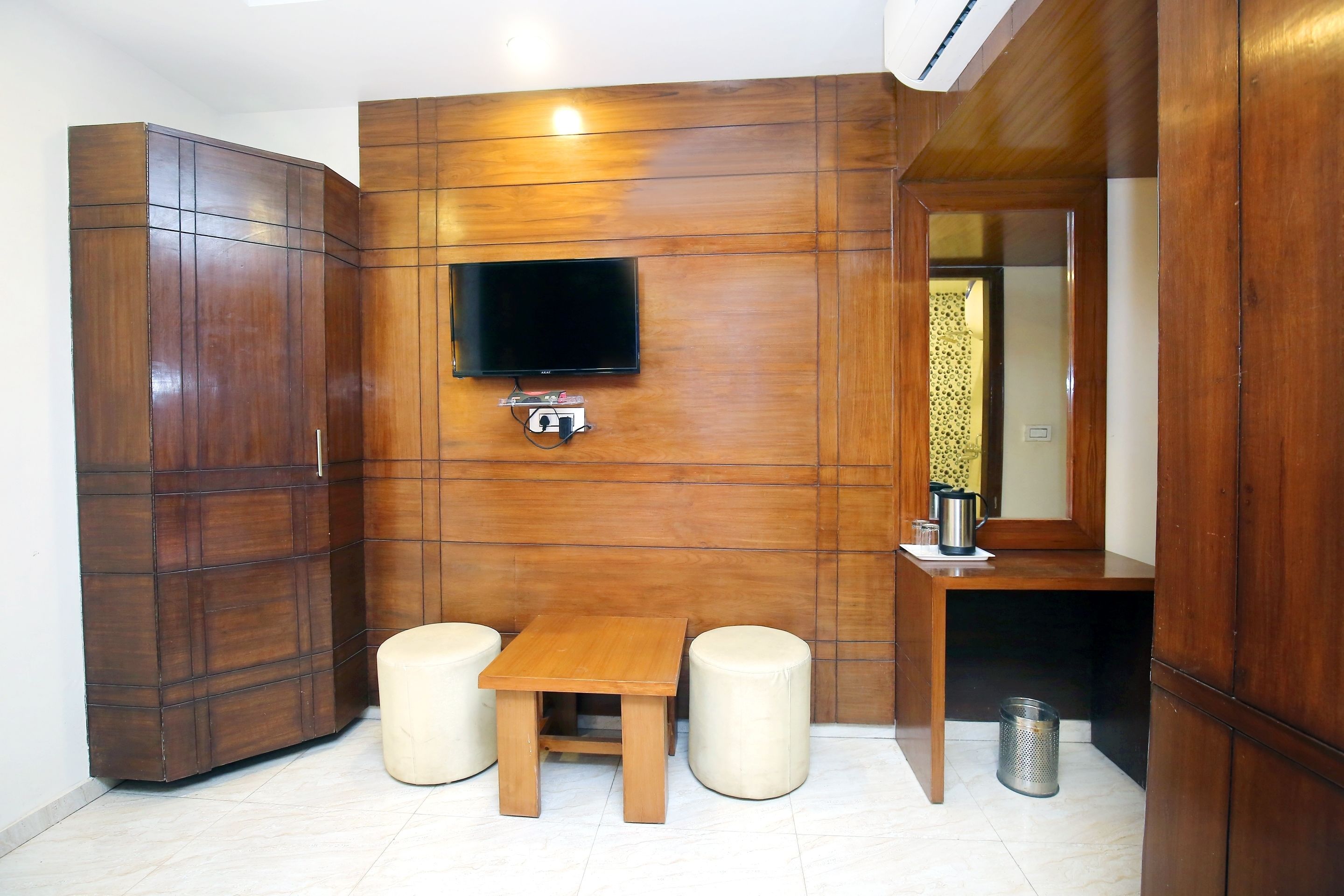 double or twin room | in-room safe, free wifi