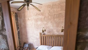 Unclassified image, 3 of 52, button - Faris Hotel (Sparta)