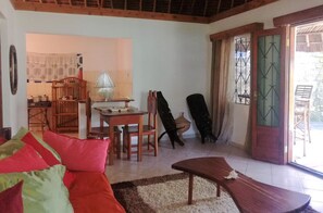 House, 1 Bedroom | Living room - Cooke Villa (Mtwapa)