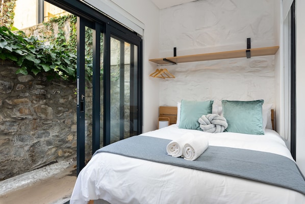 Premier-Haus | 3 Schlafzimmer, Schreibtisch, Bügeleisen/Bügelbrett, kostenloses WLAN