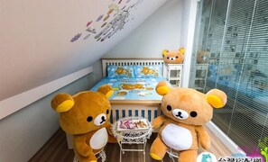 Comfort Double Room | Individually decorated, soundproofing, free WiFi, bed sheets - Elizabeth Bed And Breakfast (Shoufeng)