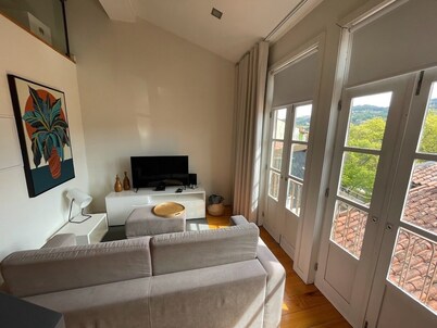 Mezzanine Apartment in the heart of Guimarães.